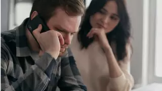 Имеют ли право кредиторы звонить родственникам должника?