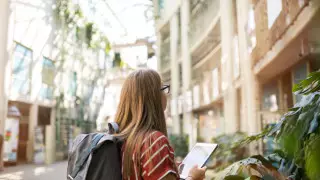 "Трогали за живот". Туристка плюс-сайз рассказала о поездке в Юго-Восточную Азию
