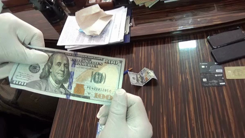 Кадры из видео