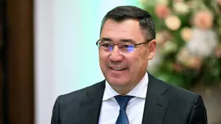 Президент Кыргызстана запретил чиновникам дарить ему подарки