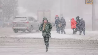 Дороги закрыли из-за непогоды в семи областях Казахстана