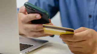 Казахстанцам придется доказывать, что переводы от близких? В Минфине ответили на опасения