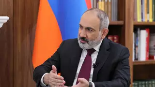 Пашинян назвал реалистичным подписание мира с Азербайджаном