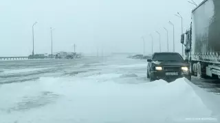 Ограничение движения на трассах ввели в Казахстане