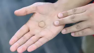 "В Казахстане разрешили браки среди женщин": в сети обсуждают "новость"