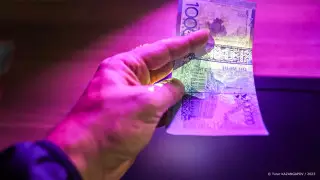 Выплаты детям с 1 января: сколько денег выделят в 2024 году