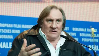 Десятки деятелей культуры выступили в защиту Депардье во Франции