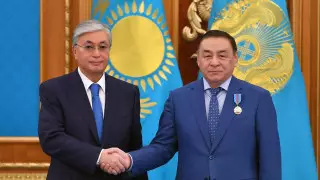 ГК Alageum Electric перечислила 100 милионов тенге в фонд QAZAQ TILI Endowment