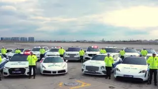 Элитные авто, конфискованные у наркобарона, отдали полицейским в Турции