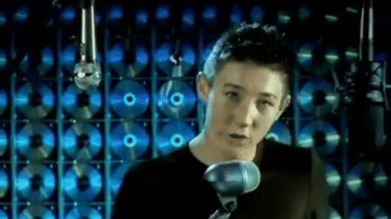 Кадры из видео