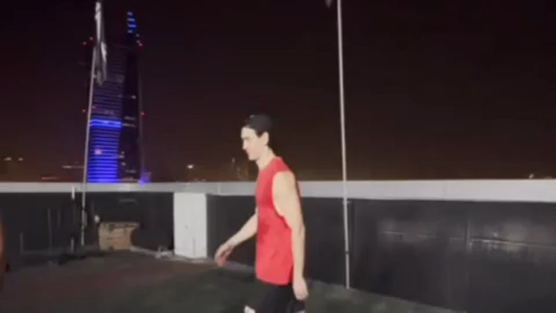 Кадры из видео