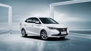 Новинка за 6 990 000 тенге - открыты продажи седана Alsvin