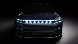 Jeep анонсировал первую электрическую модель
