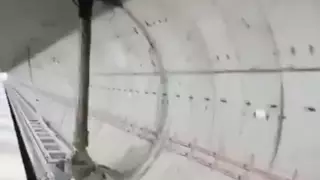 Буровая установка пробила свод тоннеля метро в аэропорт Стамбула