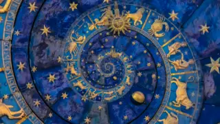 Гороскоп на сегодня: кого ждет нервный день, а кому улыбнется удача