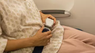 Лайфхак для полетов от блогера вызвал возмущение в сети