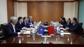 Железнодорожники Казахстана и Китая обсудили план работы на 2024 год