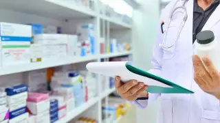 Глава Минздрава высказалась о монополии "СК-Фармации"