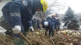 "Склон крутой, дом перевернуло": спасатели о трагедии в Алматы