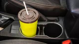 Какие вещи нельзя оставлять в машине зимой