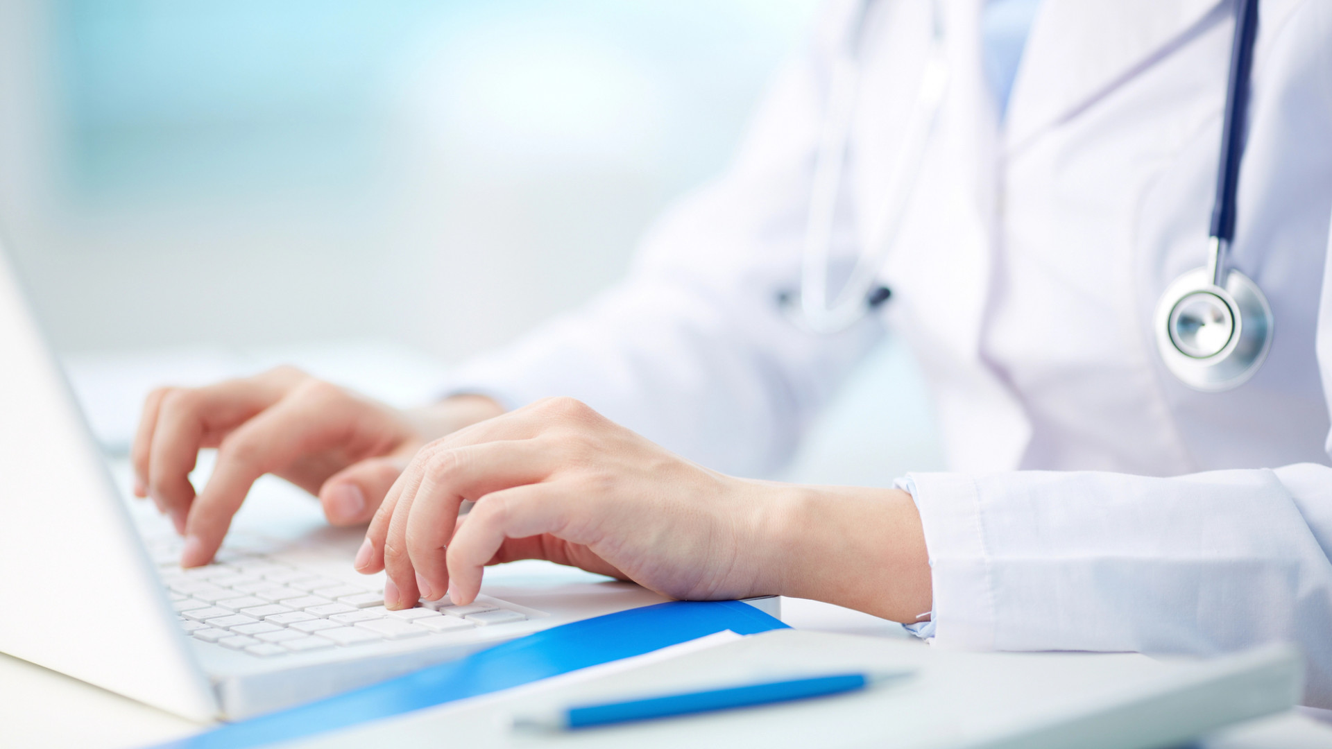 В КазНУ рассказали, кто слил список студенток-девственниц