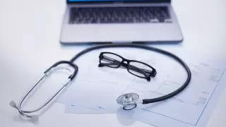 Слив интимной информации о студентках: от КазНУ потребовали разъяснений