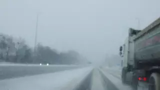 Сто участков дорог закрыли почти по всему Казахстану