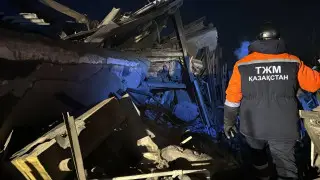 Паровой котел разорвало в жилом доме в Караганде. Человек оказался под завалом