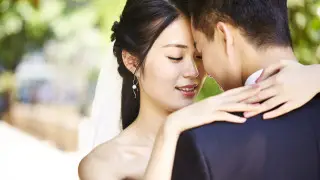 Казахстанцев научат, как жить в браке