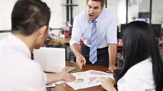 Супербосс: каких ошибок важно избегать в управлении людьми