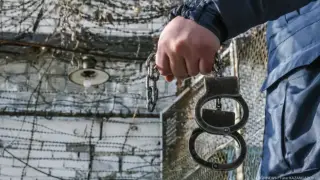 Угрожали поджогом: группу вымогателей осудили в области Жетысу