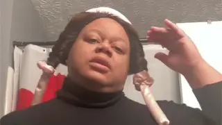 Женщина заработала миллионы на бывшем муже-лжеце