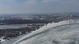 Взрывы на Иртыше: в Семее дробили лед на реке для предотвращения заторов
