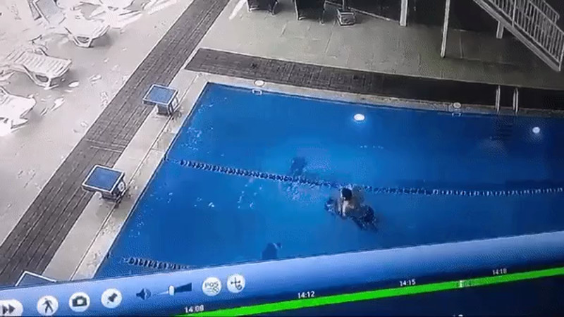 Кадры из видео