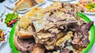 Ораза и праздничное застолье на Наурыз. Врач дала советы, как не навредить желудку