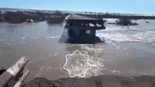 Мосты и дороги сходят вместе с последним снегом в нескольких регионах Казахстана