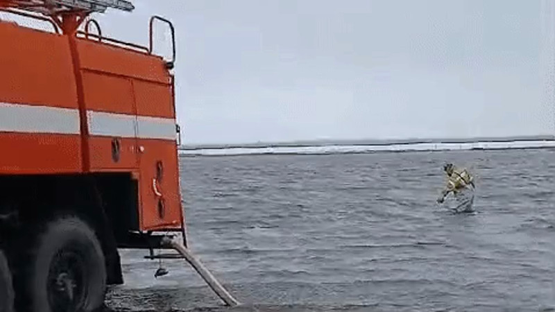 Кадры из видео