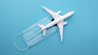 "Особо опасно": в сети рассказали, с какой болезнью опасно летать на самолете