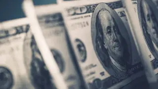 Сколько стоят доллар, евро и рубль в обменниках Казахстана 2 апреля