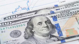 Сколько стоят доллар, евро и рубль в обменниках Казахстана 4 апреля