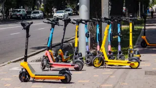 "Поцеловалась с асфальтом": опасность езды на самокате показала студентка