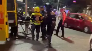 Автомобиль врезался в толпу протестующих в Тель-Авиве: есть пострадавшие