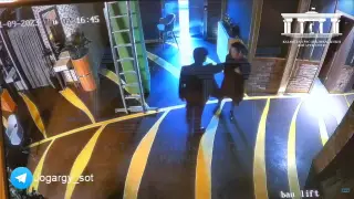 Пятна крови и клочок волос: в суде показали фото с места убийства Салтанат Нукеновой