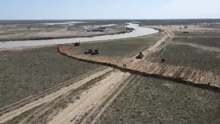 Четыре нефтяные скважины подтопило на западе Казахстана