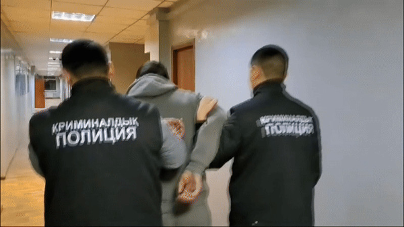 Кадры из видео