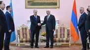 Президент Армении назвал историческим визит Токаева в Ереван