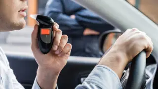 На предложение смягчить наказание за езду в пьяном виде ответили в МВД