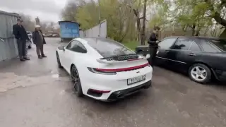 Дрифтовавший на оживленной улице алматинец на Porsche задержан