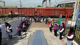 Таджикистан отправил помощь Казахстану