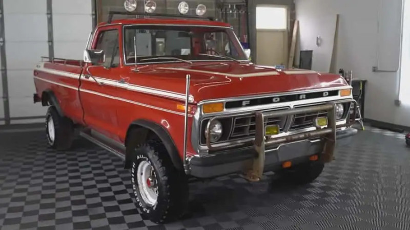 Кадры из видео